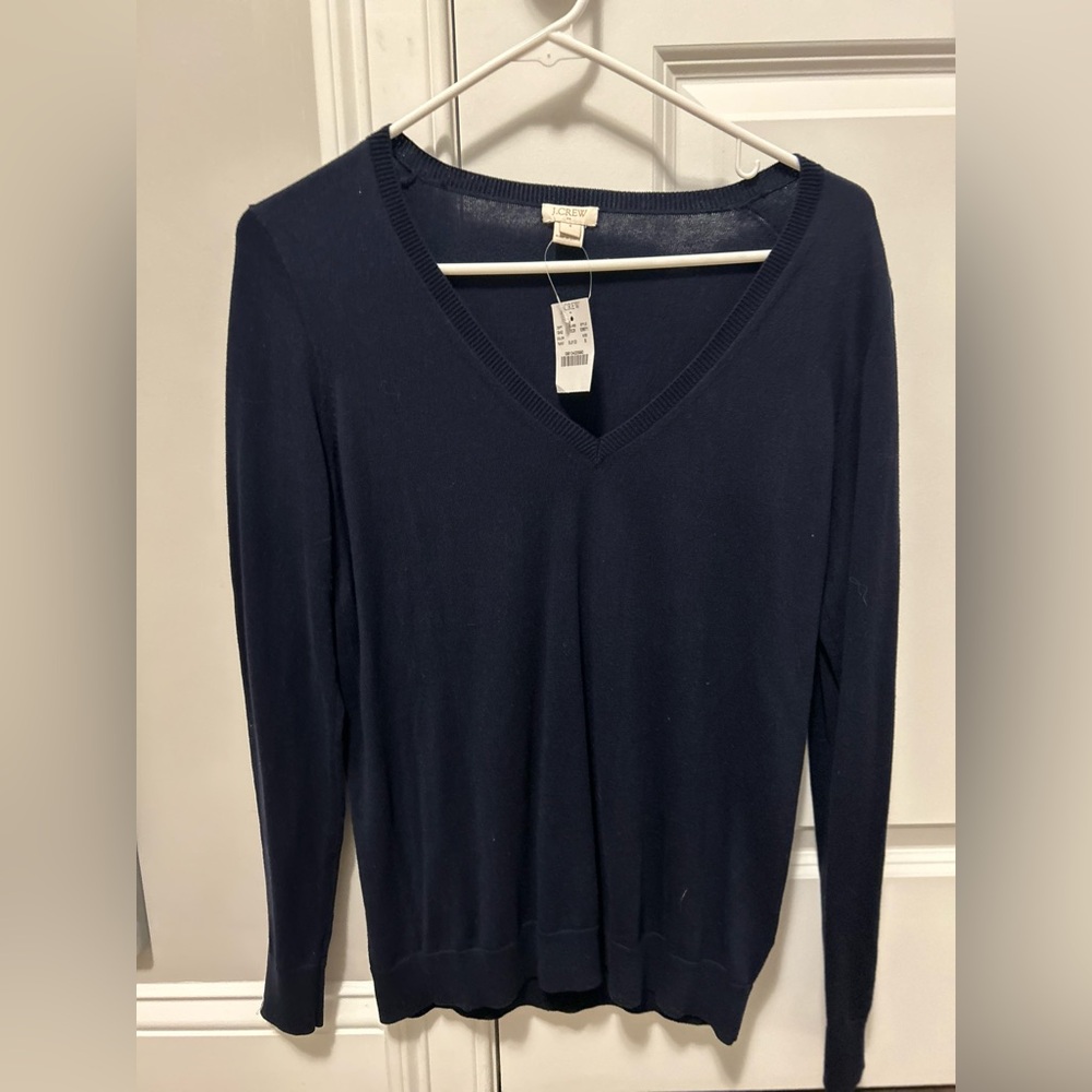 NWT JCrew V-Neck lightweight sweater